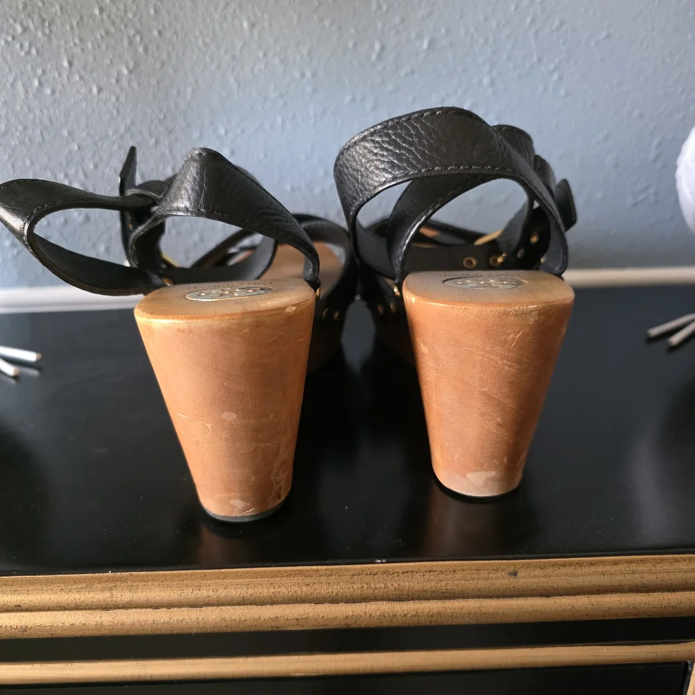Tory Burch Black Leather Wood Platform Sandles 10.5 Medium - Picture 7 of 8